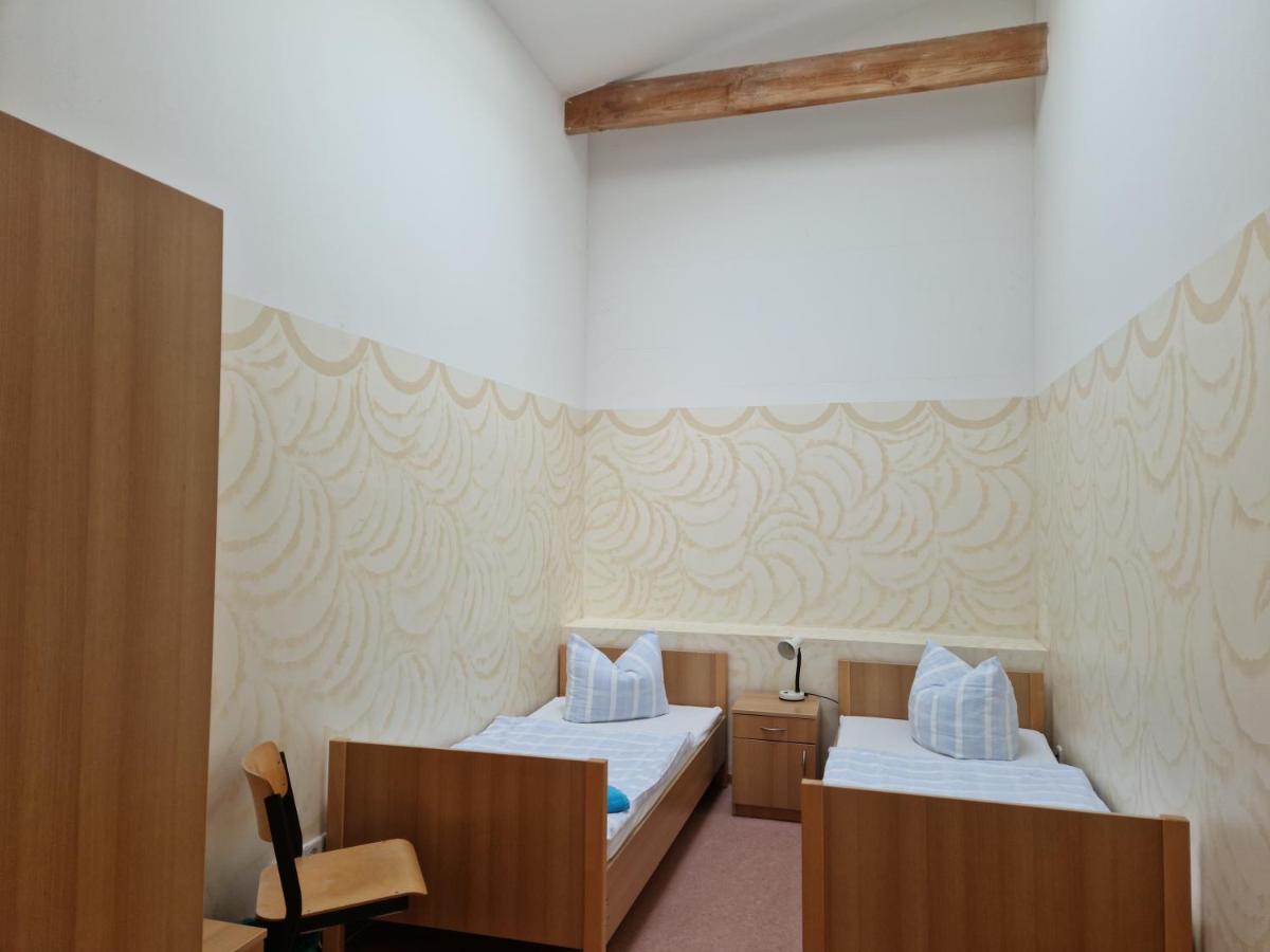 Schloss Rothenklempenow Hotel Ngoại thất bức ảnh